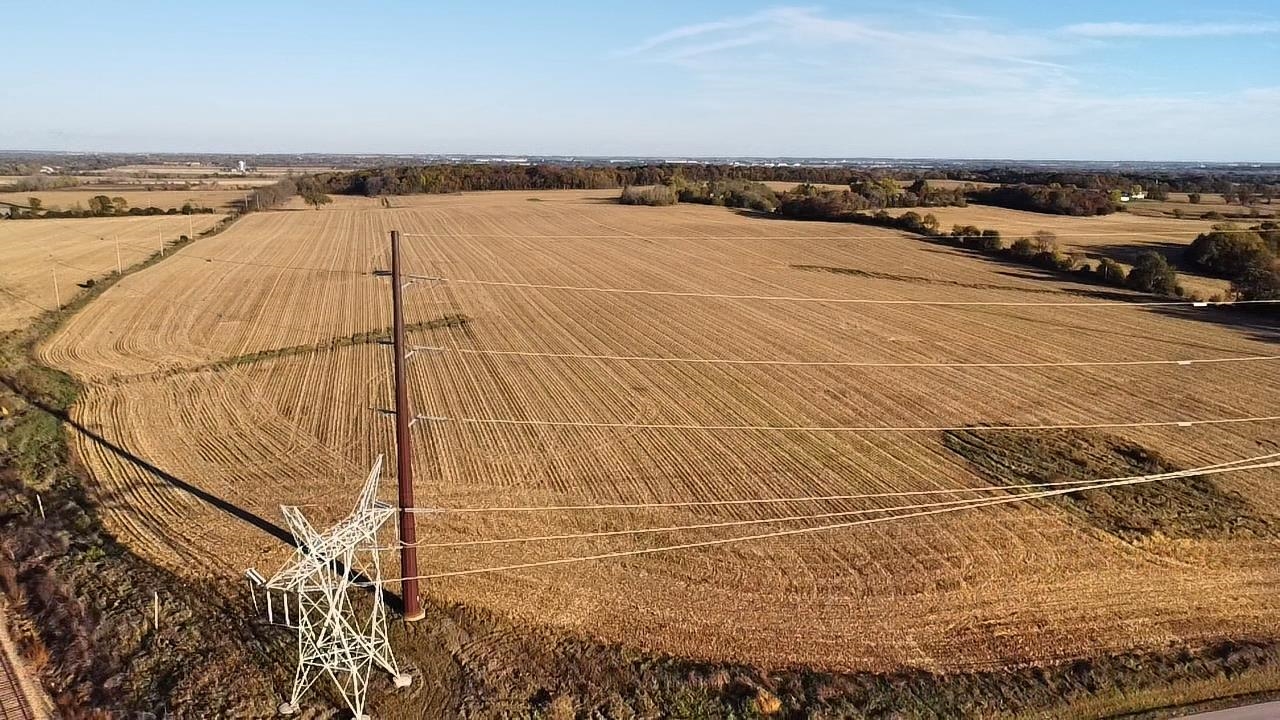 2326 South Murray Road Janesville, WI 53548 - Photo 12 of 29