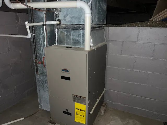 $44,900 | 405 East Oakley Avenue, Glasford, IL 61533