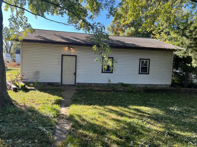 $44,900 | 405 East Oakley Avenue, Glasford, IL 61533
