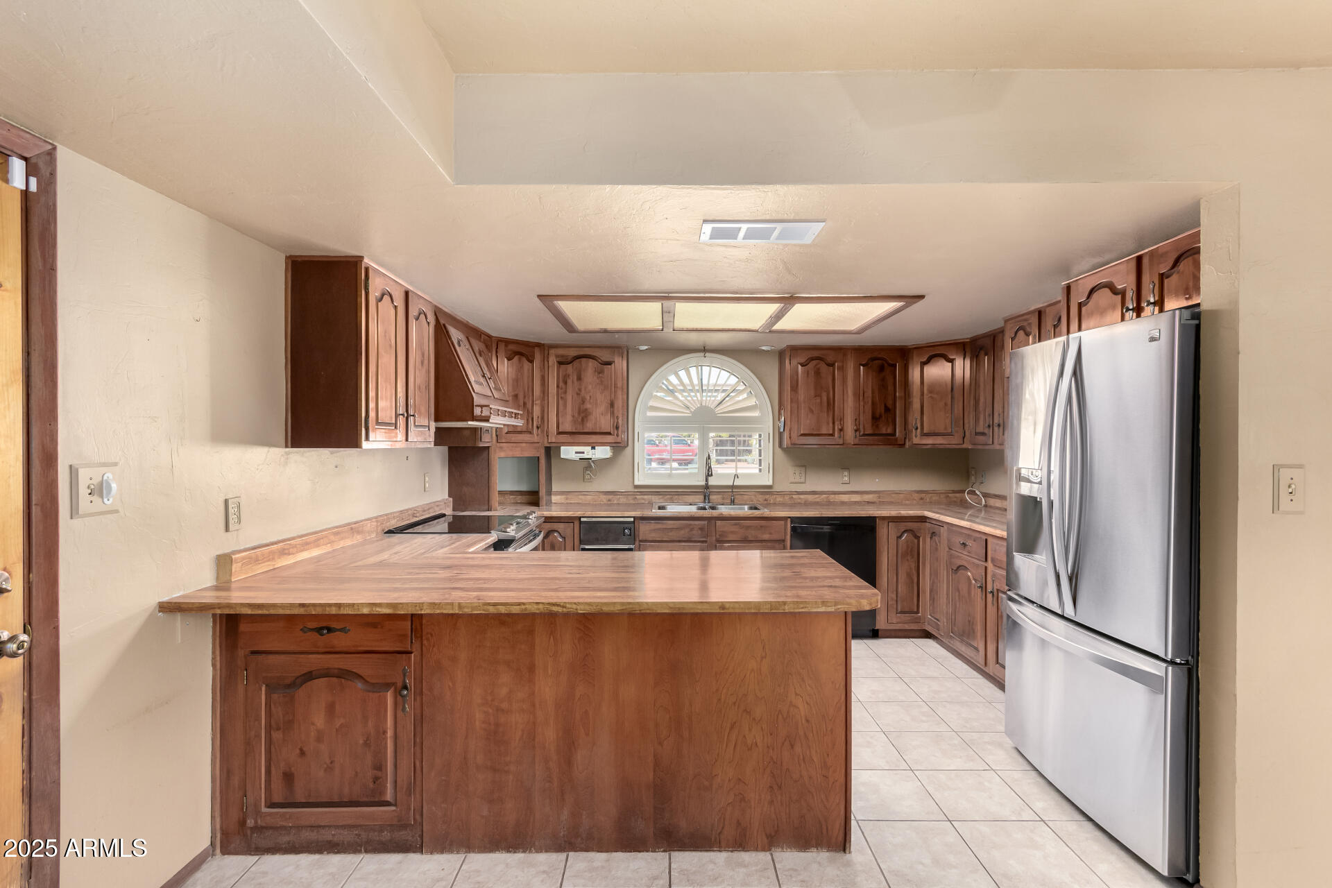 109 West Kathleen Road Phoenix, AZ 85023 - Photo 10 of 29 14-Kathleen
