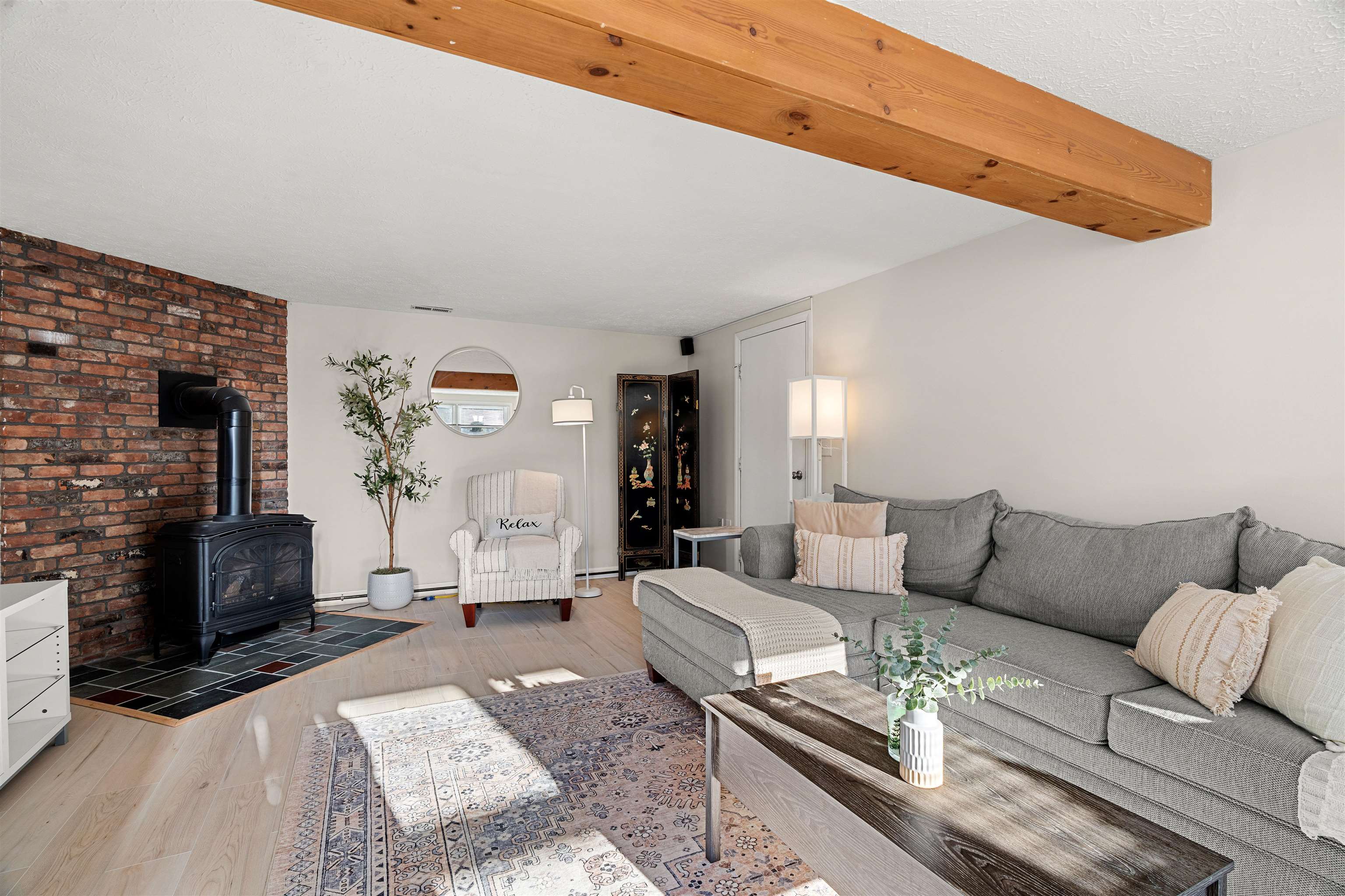 6 Kingston Way, Unit B Hudson, NH 03051 - Photo 15 of 20