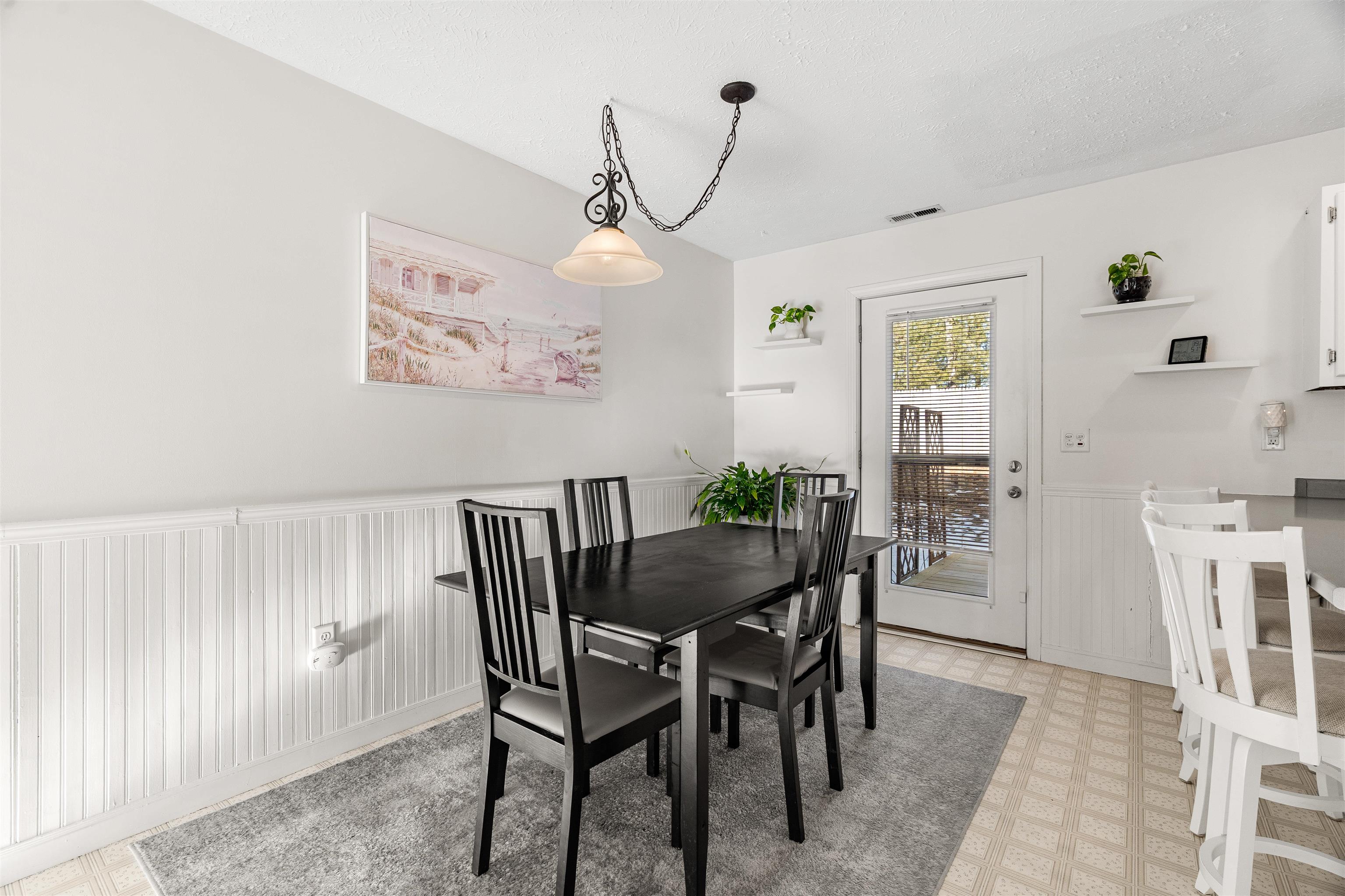 6 Kingston Way, Unit B Hudson, NH 03051 - Photo 5 of 20