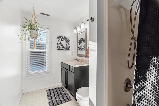 $350,000 | 6 Kingston Way, Unit B, Hudson, NH 03051