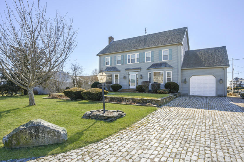 1 Surfside Road West Dennis, MA 02670 - Photo 1 of 29 001-photo--8047095