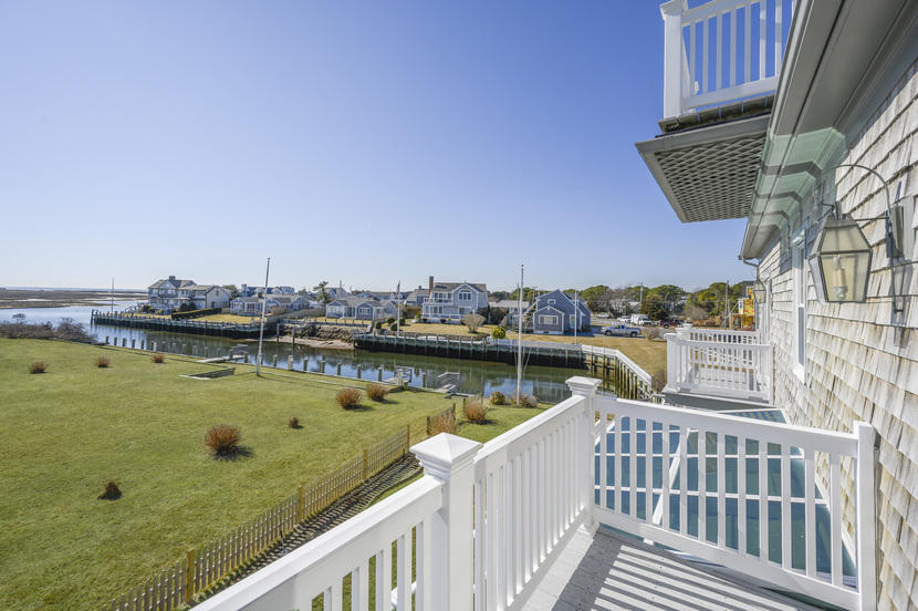 1 Surfside Road West Dennis, MA 02670 - Photo 13 of 29 024-photo--8047118