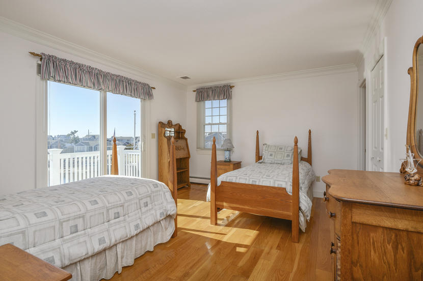1 Surfside Road West Dennis, MA 02670 - Photo 24 of 29 015-photo--8047110