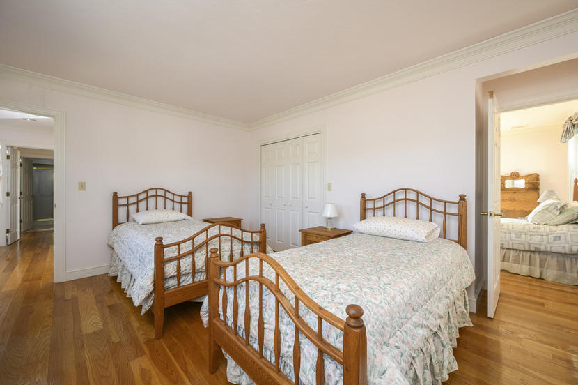 1 Surfside Road West Dennis, MA 02670 - Photo 26 of 29 018-photo--8047113
