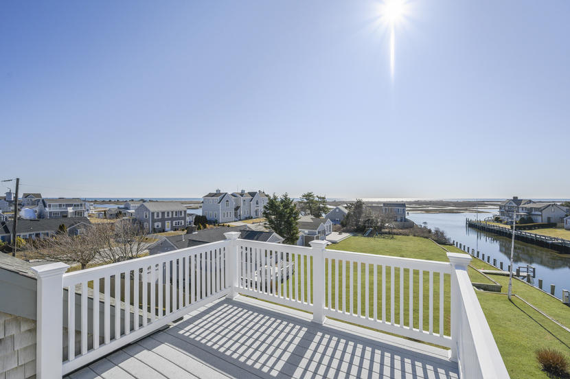 1 Surfside Road West Dennis, MA 02670 - Photo 7 of 29 025-photo--8047119