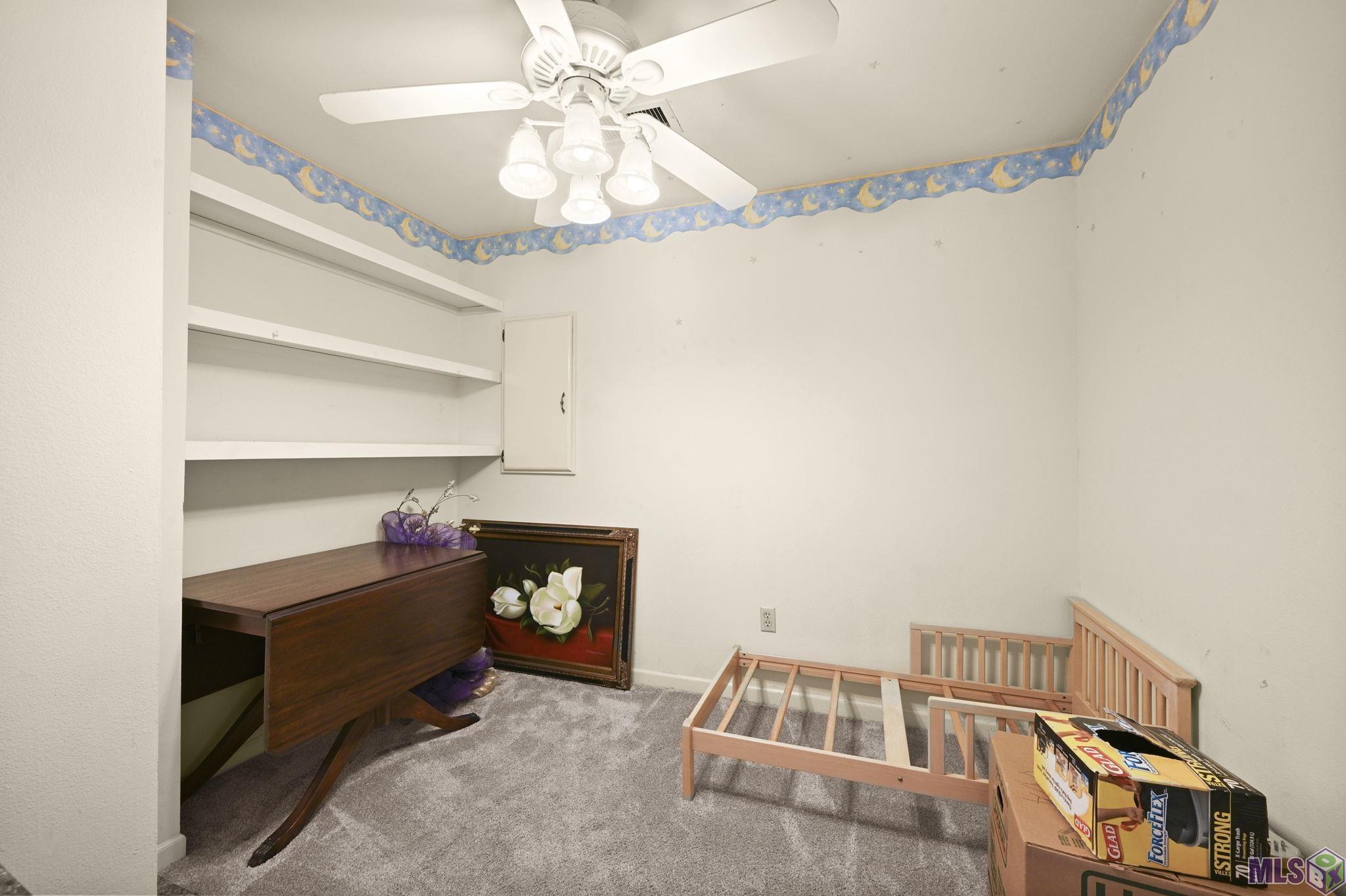 366 Shady Lake Parkway Baton Rouge, LA 70810 - Photo 26 of 46 Oversized Storage