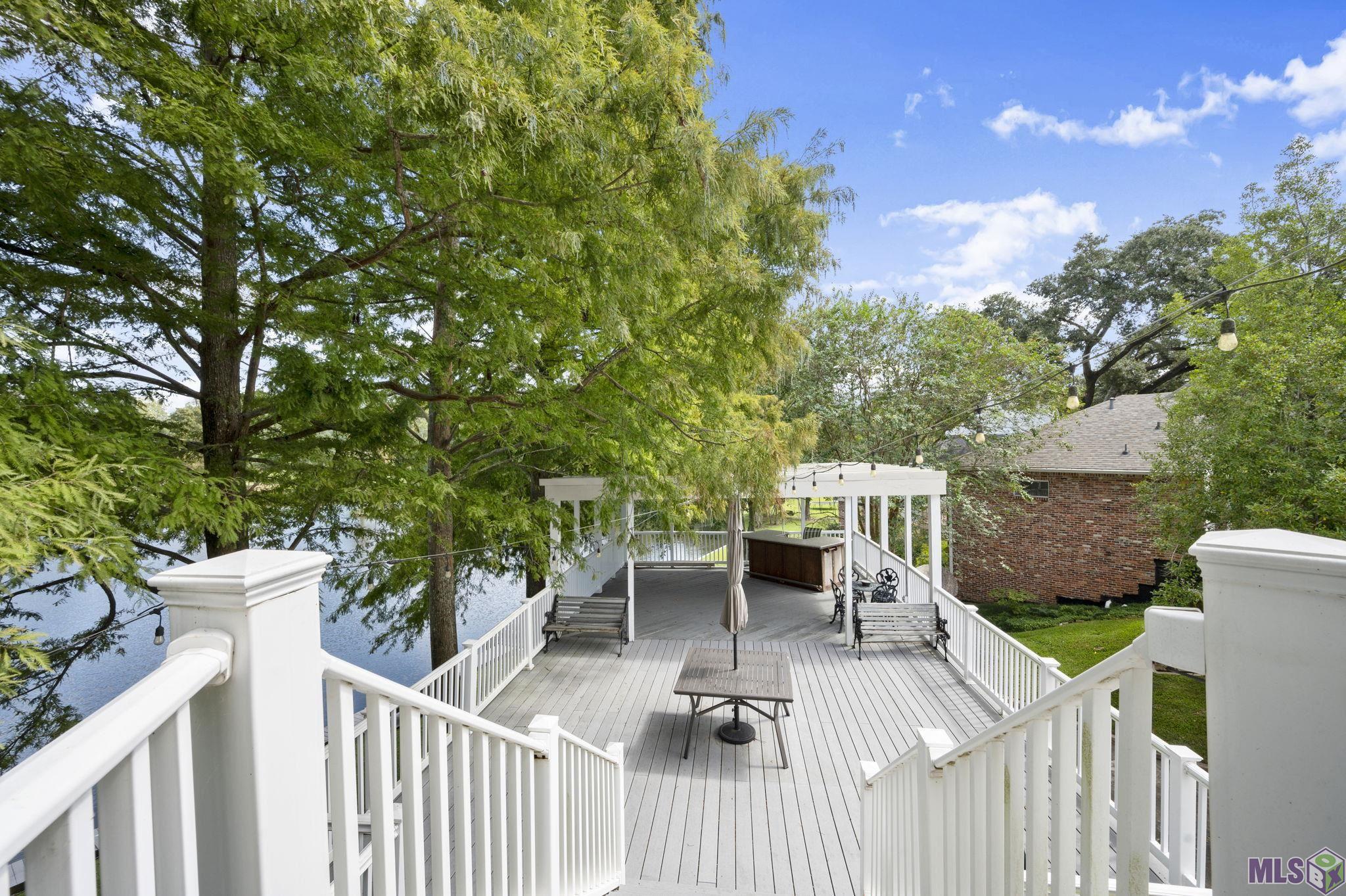 366 Shady Lake Parkway Baton Rouge, LA 70810 - Photo 38 of 46