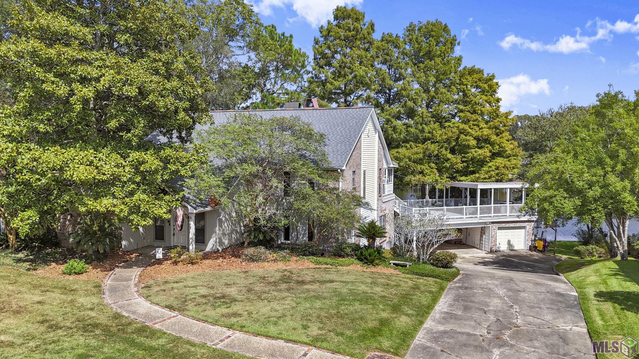 366 Shady Lake Parkway Baton Rouge, LA 70810 - Photo 4 of 46