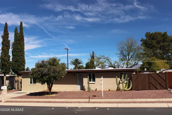 $285,000 | 6711 East Nicaragua Drive, Tucson, AZ 85730