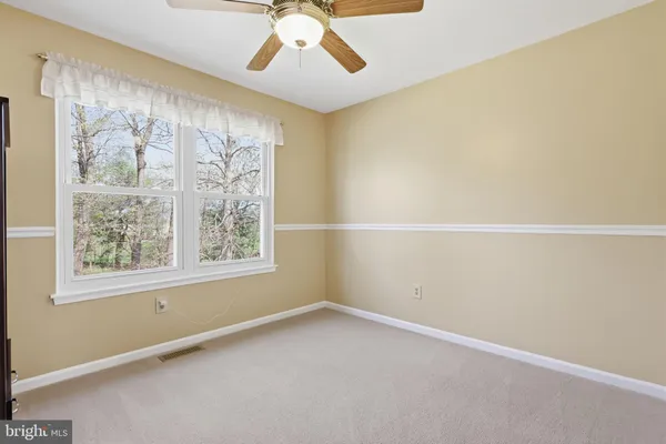 $699,900 | 327 Abbey Lane, Lansdale, PA 19446