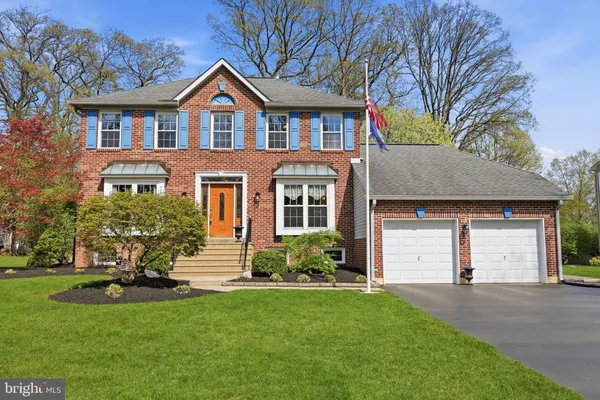 $699,900 | 327 Abbey Lane, Lansdale, PA 19446