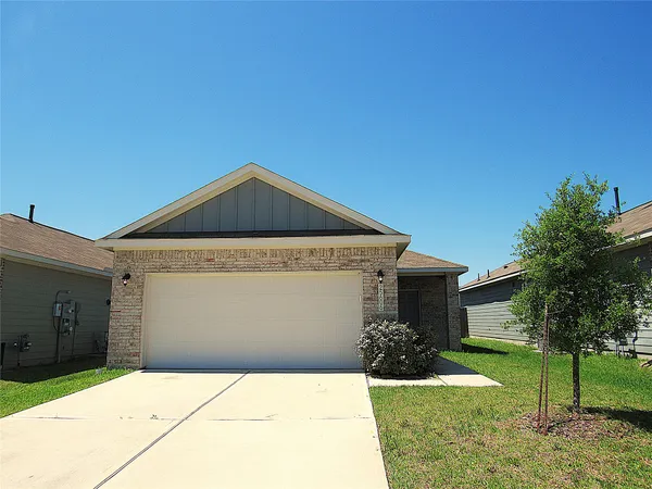 $1,795 | 25606 Northpark Palm Drive, Porter, TX 77365