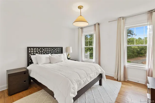 $2,450,000 | 6 Clara Drive, East Quogue, NY 11942