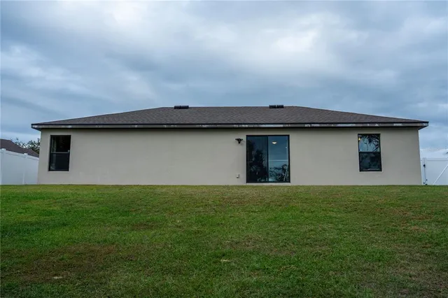 $305,000 | 1896 Piedmont Court, Mascotte, FL 34753