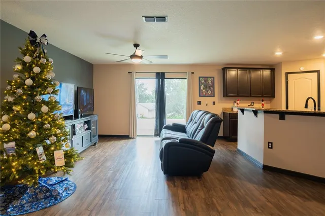 $305,000 | 1896 Piedmont Court, Mascotte, FL 34753