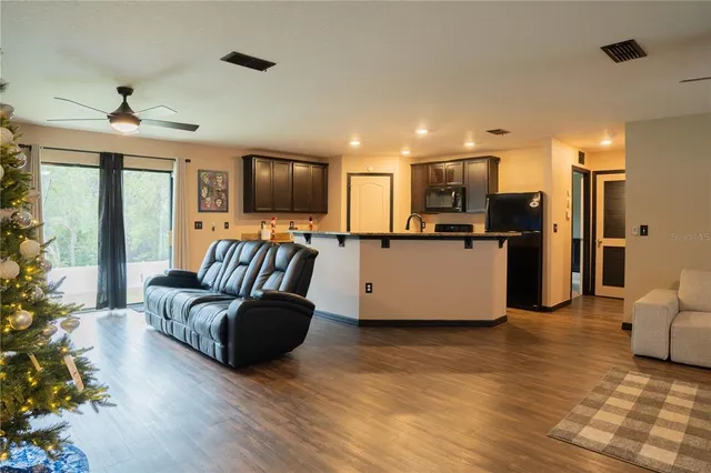 $305,000 | 1896 Piedmont Court, Mascotte, FL 34753