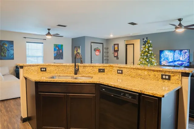 $305,000 | 1896 Piedmont Court, Mascotte, FL 34753