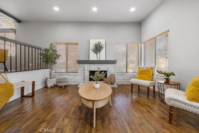 $439,000 | 3216 Darby Street, Unit 103, Simi Valley, CA 93063