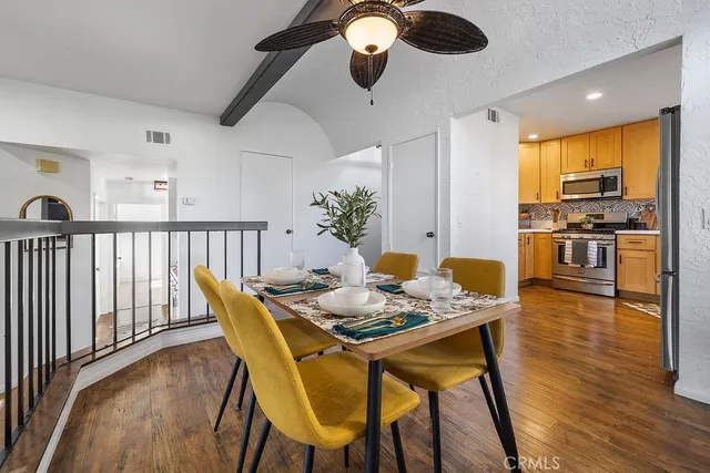 $439,000 | 3216 Darby Street, Unit 103, Simi Valley, CA 93063