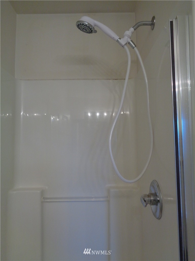 4430 Roxanna Loop Southeast Lacey, WA 98503 - Photo 11 of 20 Gallery Image 11