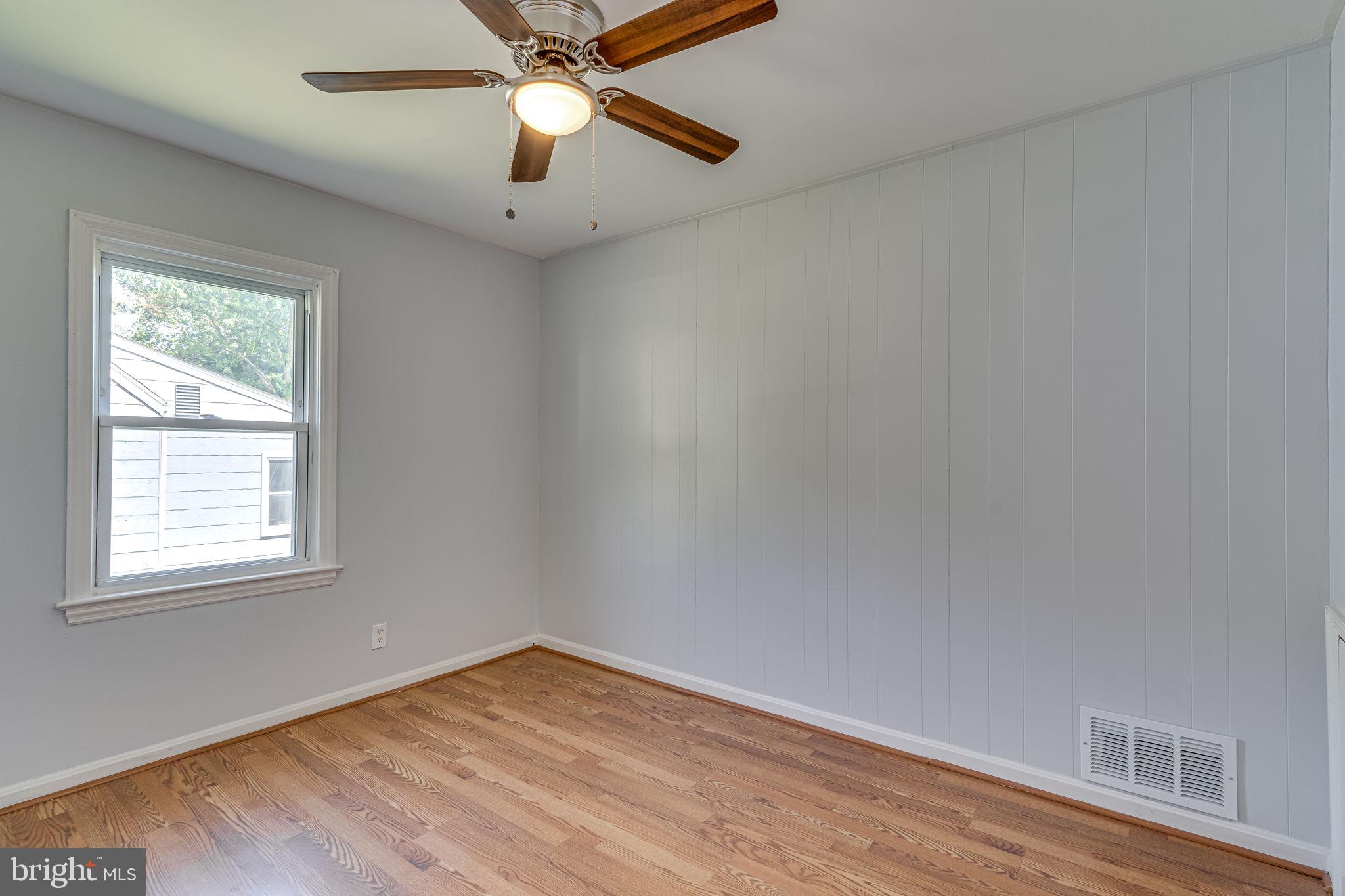 11805 College View Drive Silver Spring, MD 20902 - Photo 14 of 33 Gallery Image 14
