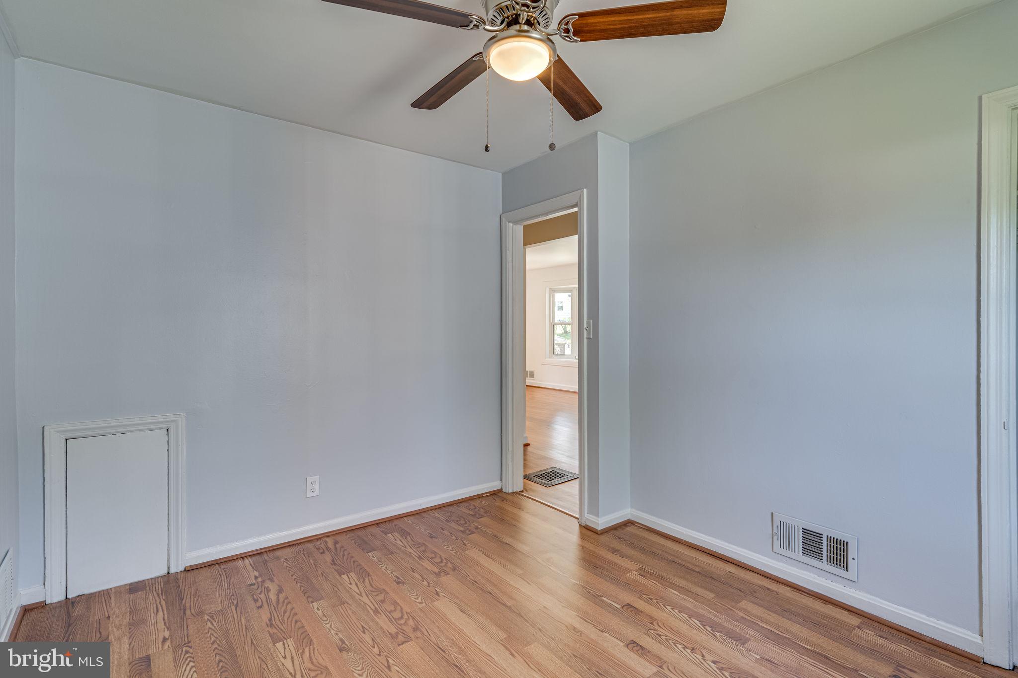 11805 College View Drive Silver Spring, MD 20902 - Photo 15 of 33 Gallery Image 15