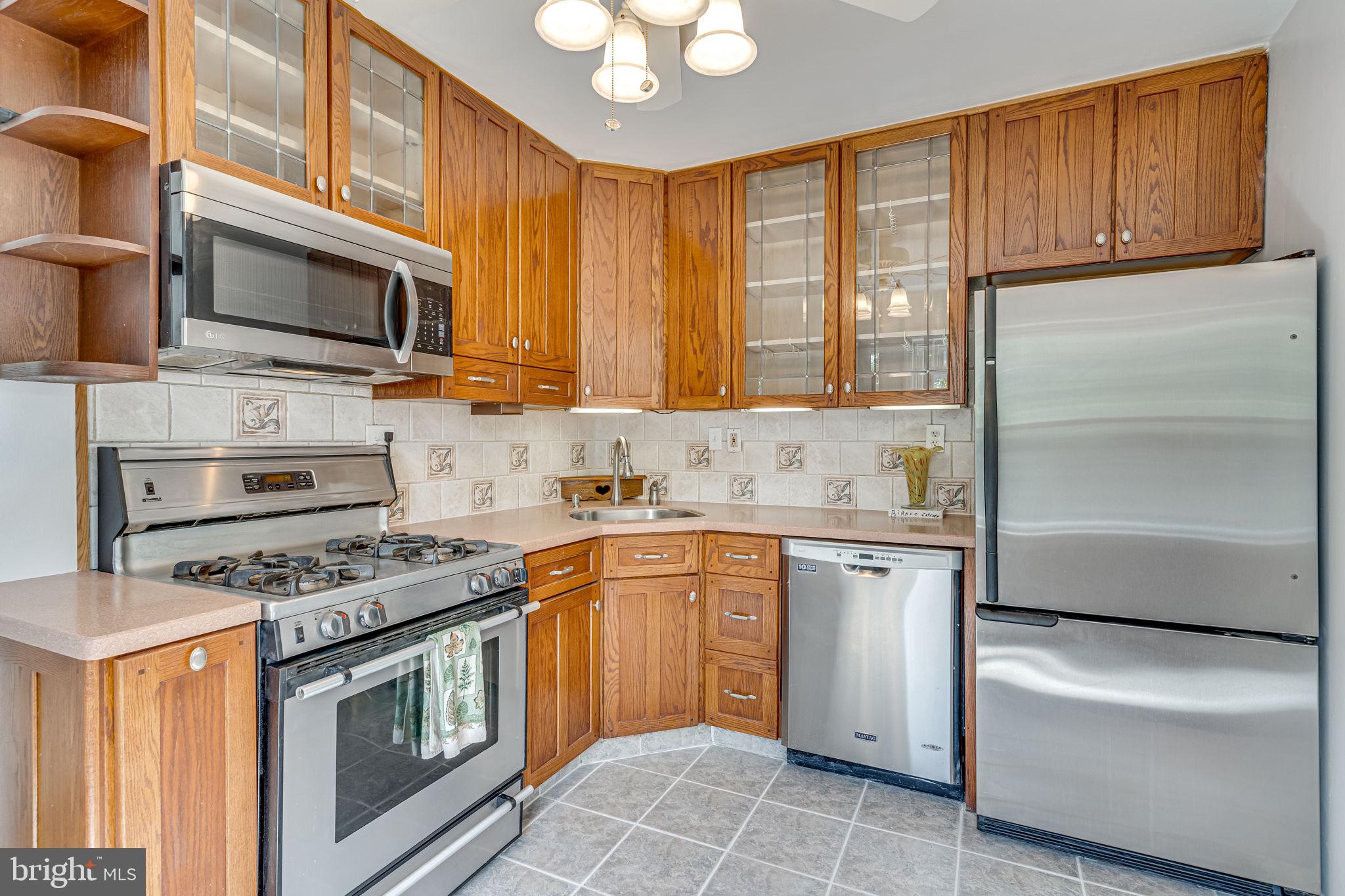 11805 College View Drive Silver Spring, MD 20902 - Photo 5 of 33 Gallery Image 5