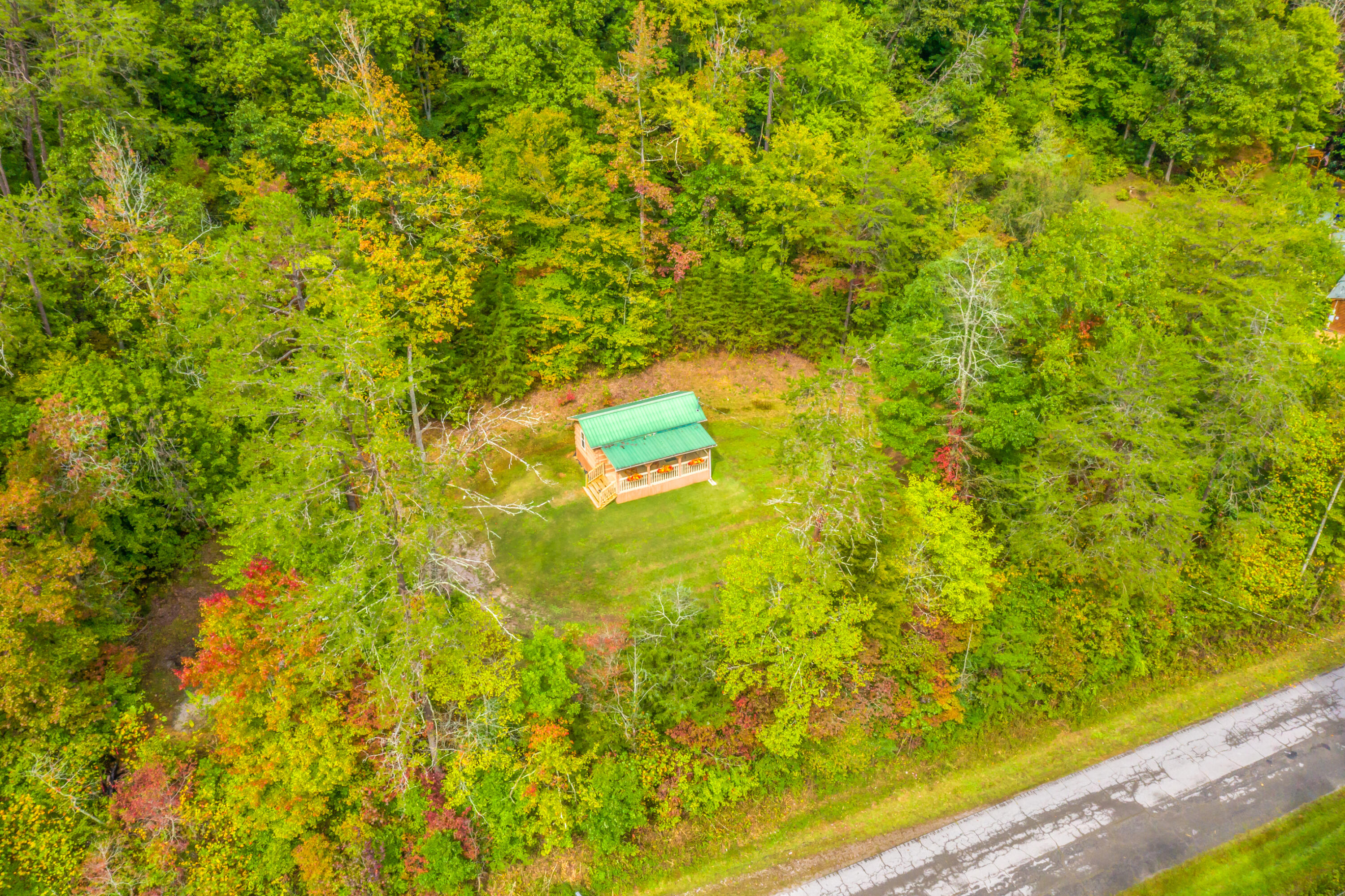 724 Ridgeview Road Bean Station, TN 37708 - Photo 11 of 20 6BD4D177-1806-4716-92B9-D98A4AF85055