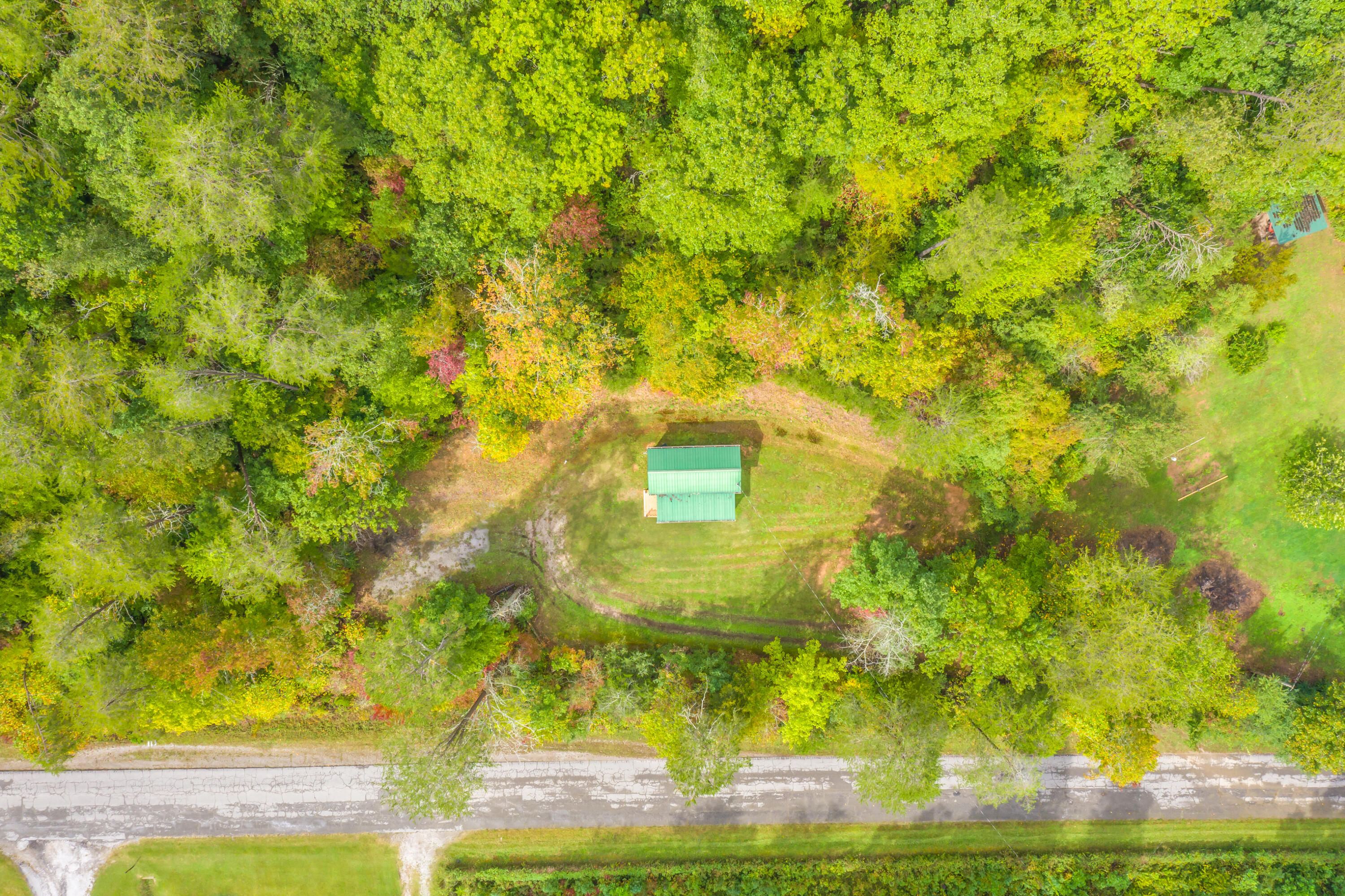 724 Ridgeview Road Bean Station, TN 37708 - Photo 12 of 20 60116738-9822-4E0D-8212-2799F3A15F6C