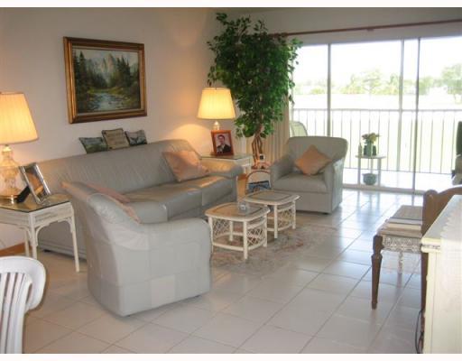 260 Northwest 67th Street, Unit A205 Boca Raton, FL 33487 - Photo 5 of 16 Additional Photo
