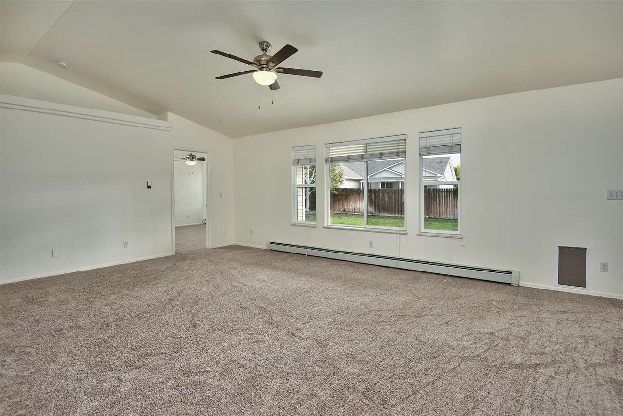 634 Round Table Road Grand Junction, CO 81504 - Photo 3 of 27 Gallery Image 3