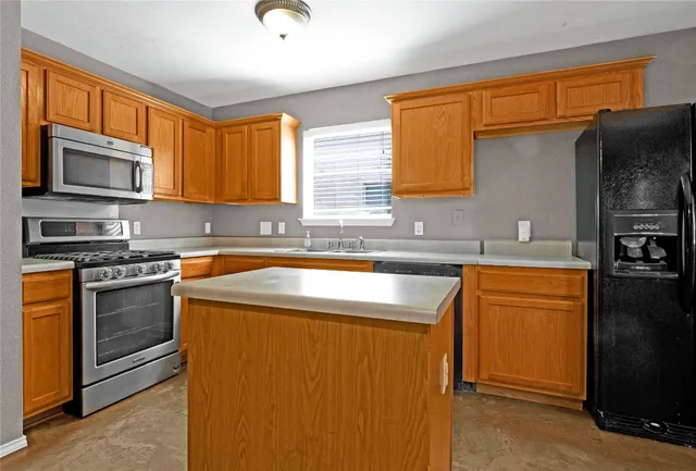 $1,700 | 3007 Rainy River Drive, Leander, TX 78641