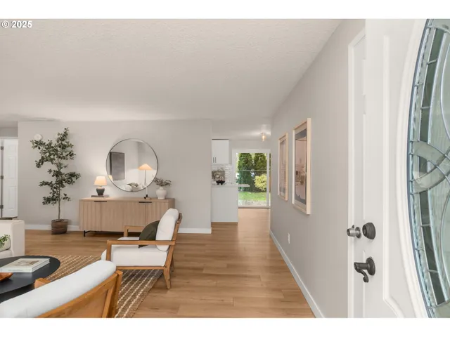 $475,000 | 3958 Northeast Laura Street, Hillsboro, OR 97124