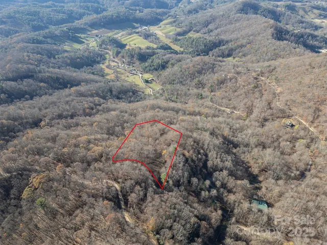 a view of a dry field