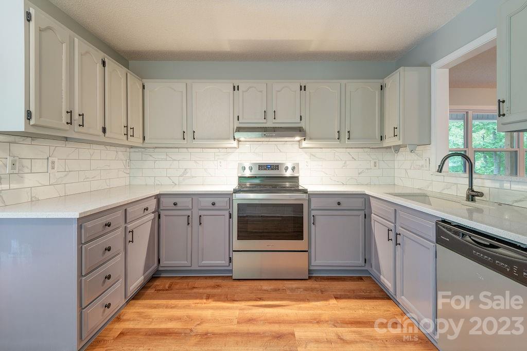 41 Bear Trail Fairview, NC 28730 - Photo 8 of 29