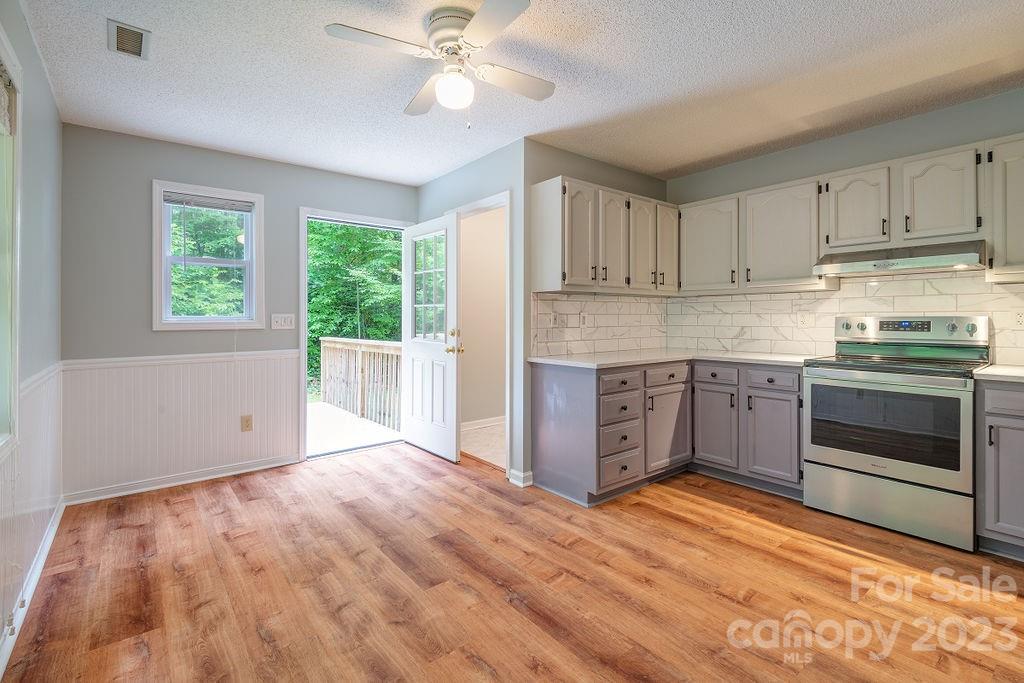 41 Bear Trail Fairview, NC 28730 - Photo 9 of 29