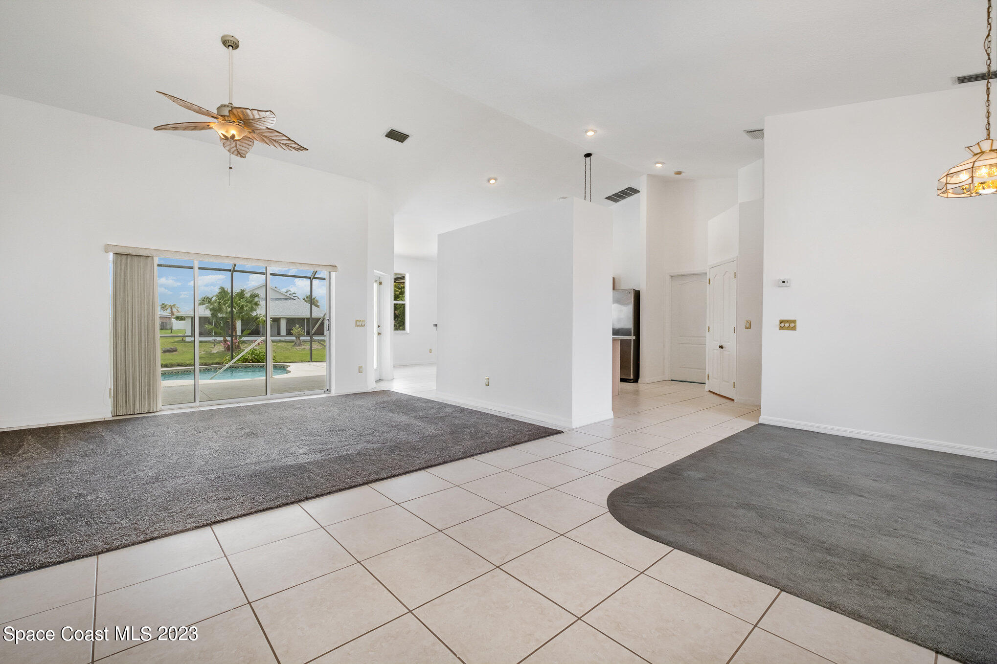 128 Palm Circle Melbourne, FL 32940 - Photo 7 of 30 a view of a interior of the house