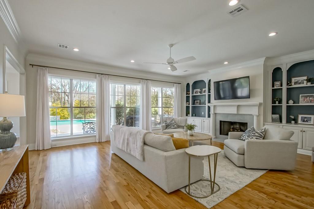 1425 Rue Avignon Mandeville, LA 70471 - Photo 10 of 42 Gallery Image 10