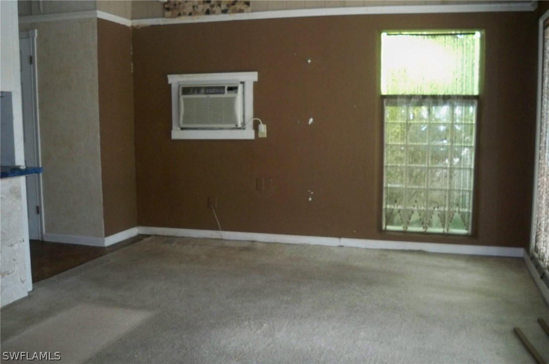 1110 River Road North Fort Myers, FL 33903 - Photo 5 of 14 Gallery Image 5