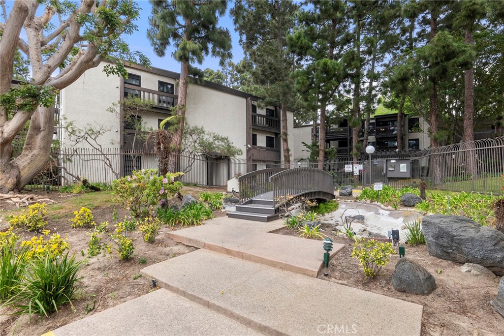 7742 Redlands Street Playa del Rey, CA 90293 - Photo 17 of 22