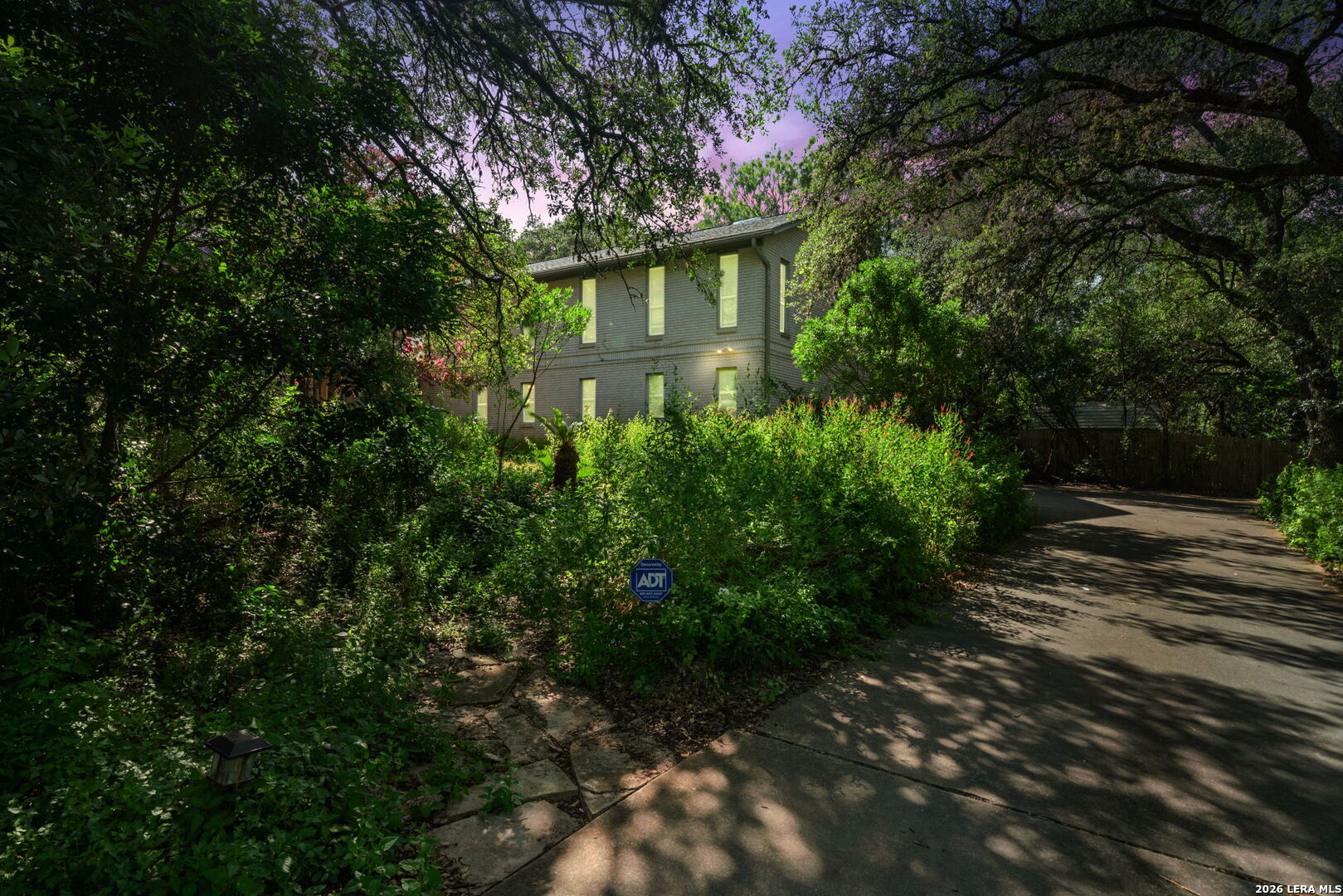 9611 Azalea Circle Garden Ridge, TX 78266 - Photo 4 of 50