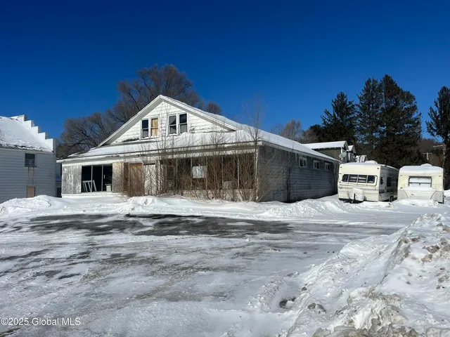 $99,900 | 392 Highway 43, Stephentown, NY 12168