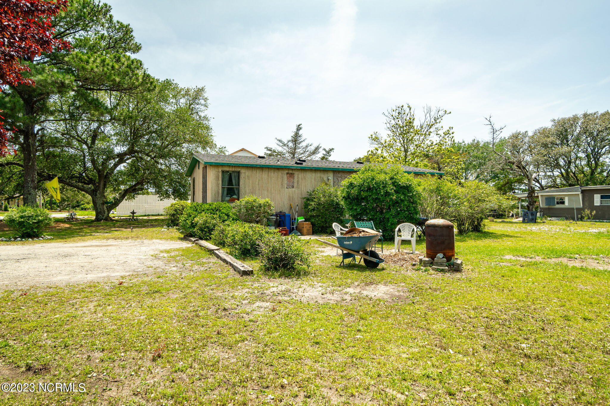 115 Conway Road Beaufort, NC 28516 - Photo 20 of 28 Back of home