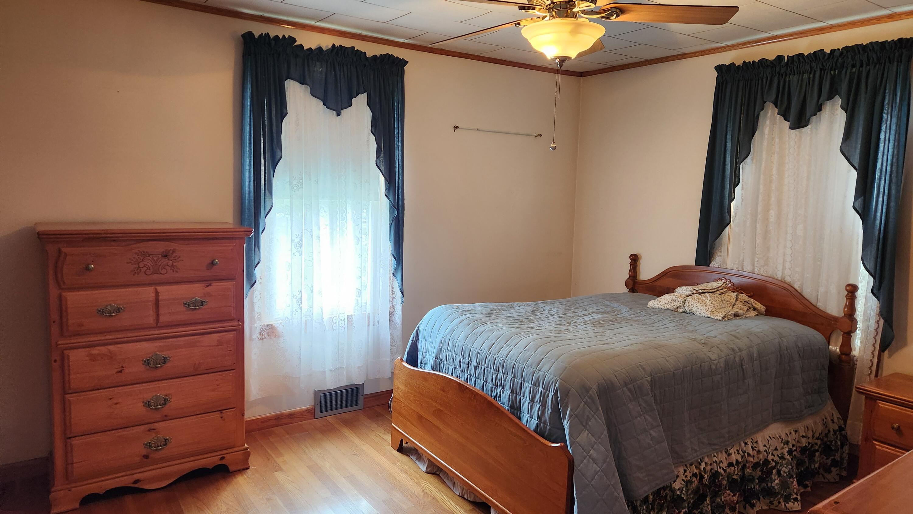 30 Spruce Street East Millinocket, ME 04430 - Photo 17 of 32 1000015227