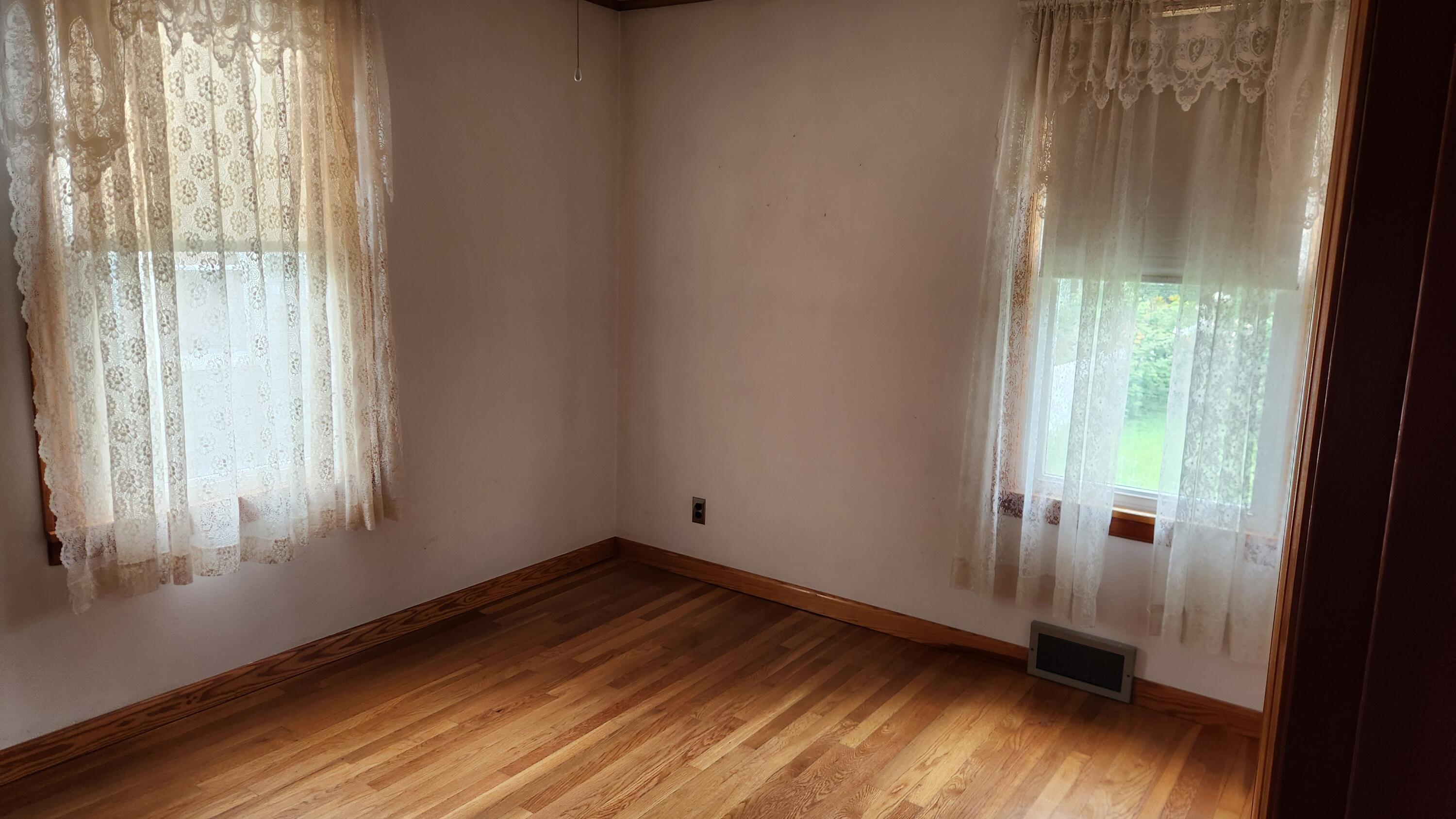 30 Spruce Street East Millinocket, ME 04430 - Photo 24 of 32 1000015232