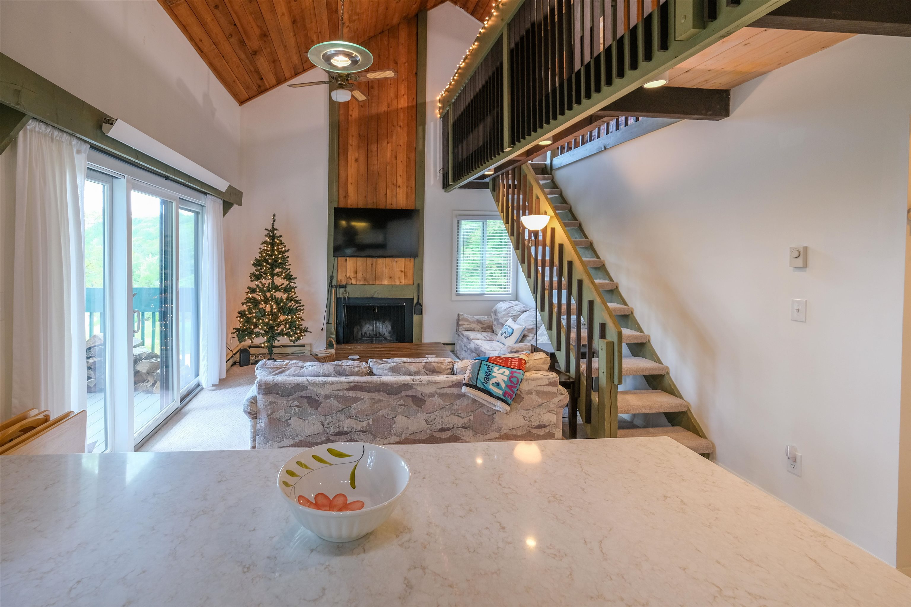 36 Okemo Trailside Extension, Unit 6D Ludlow, VT 05149 - Photo 7 of 32