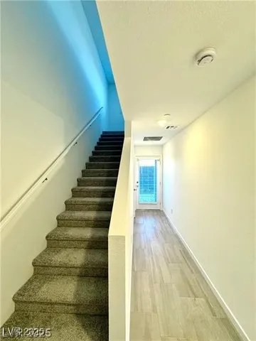 $1,700 | 9230 Chellis Hills Lane, Las Vegas, NV 89143